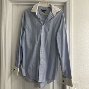 Van Heusen men’s button up shirt